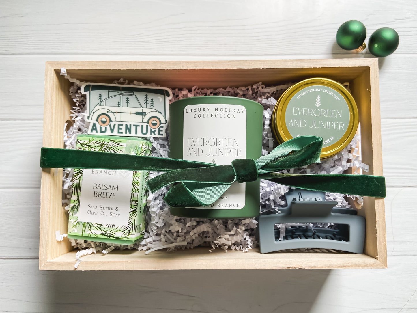 Evergreen and Juniper Gift Box - Salt and Branch